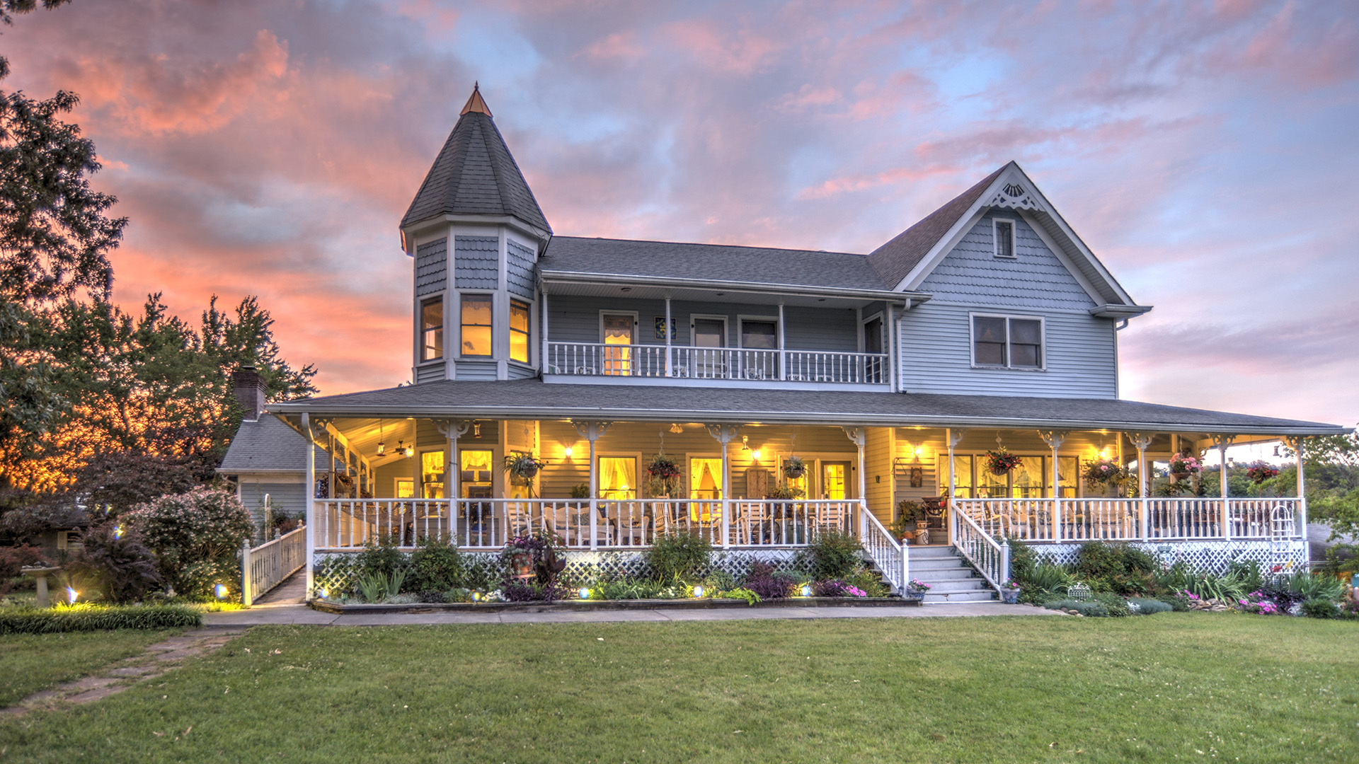 Blue Mountain Mist hospitality loyalty program case study for boutique inn and spa in Tennessee